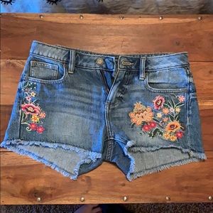 Miss Me Jean Shorts with Flowers On Them Size 26